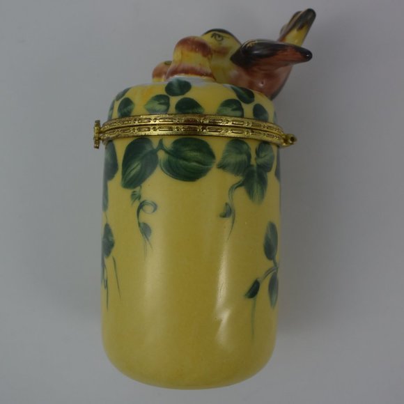 2 Bombay Hinged Candle Holders Trinket Boxes Blue Iris & Bird w Babies LIKE NEW! - Picture 7 of 15